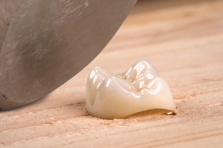 zirconia hammer test