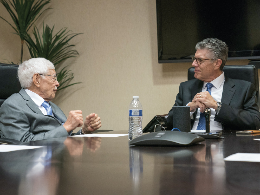 Dr. Donald Frantz (left) with Dr. Neil Park (right), vice president of clinical affairs at Glidewell.