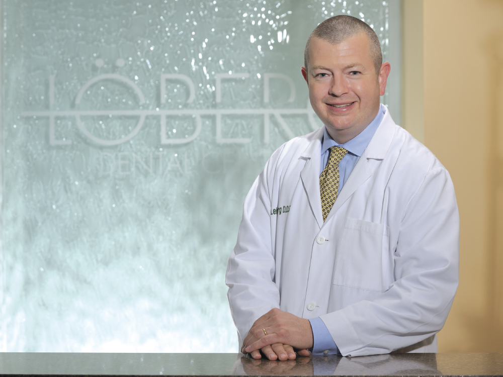 My First Glidewell HT™ Implant Leif Löberg, DDS Hero Image CSMV16I2